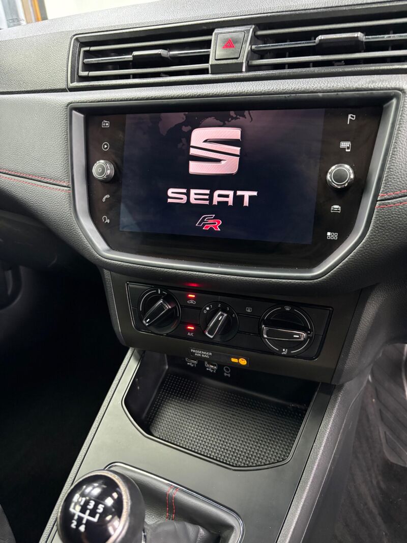SEAT IBIZA
