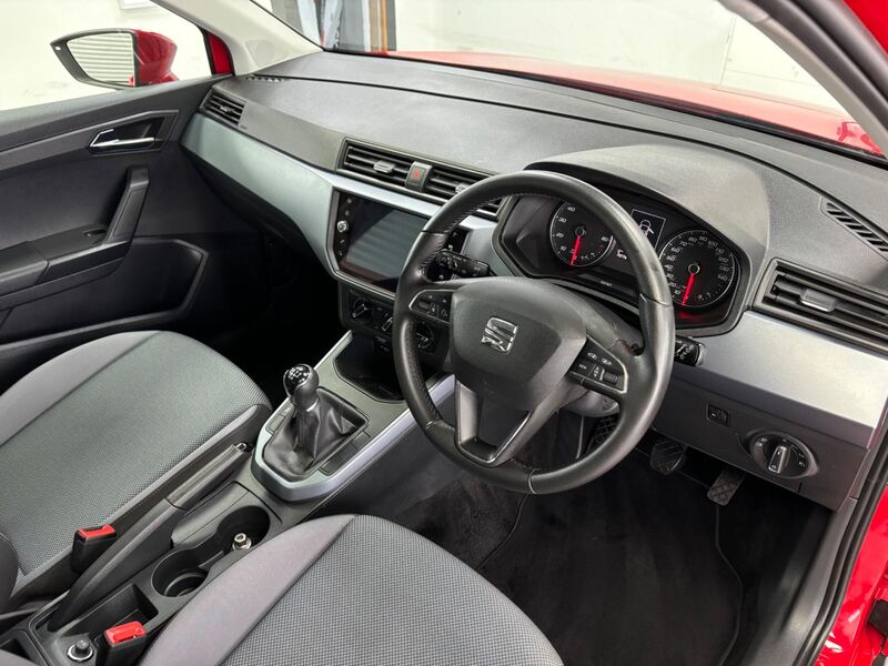 SEAT ARONA