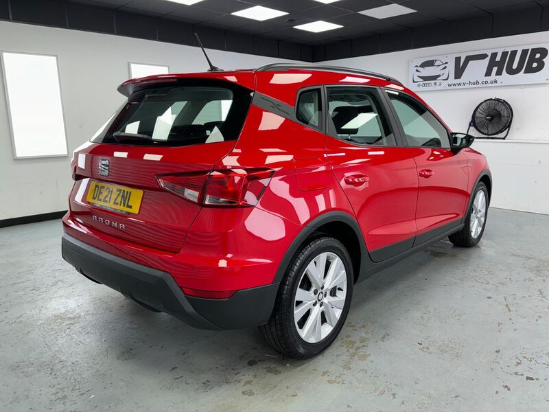 SEAT ARONA