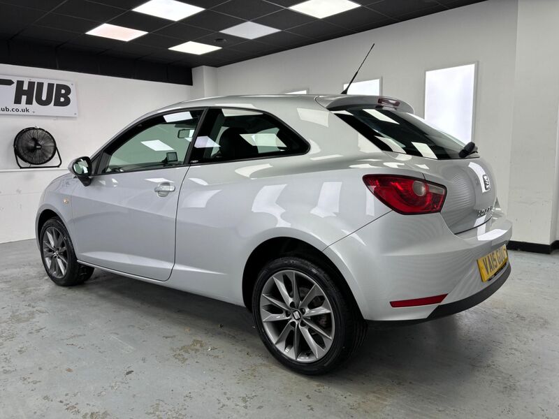 SEAT IBIZA