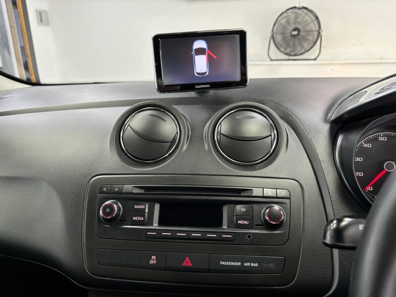 SEAT IBIZA