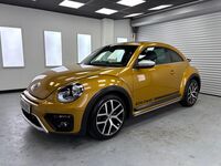 VOLKSWAGEN BEETLE
