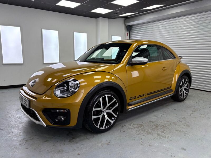 VOLKSWAGEN BEETLE