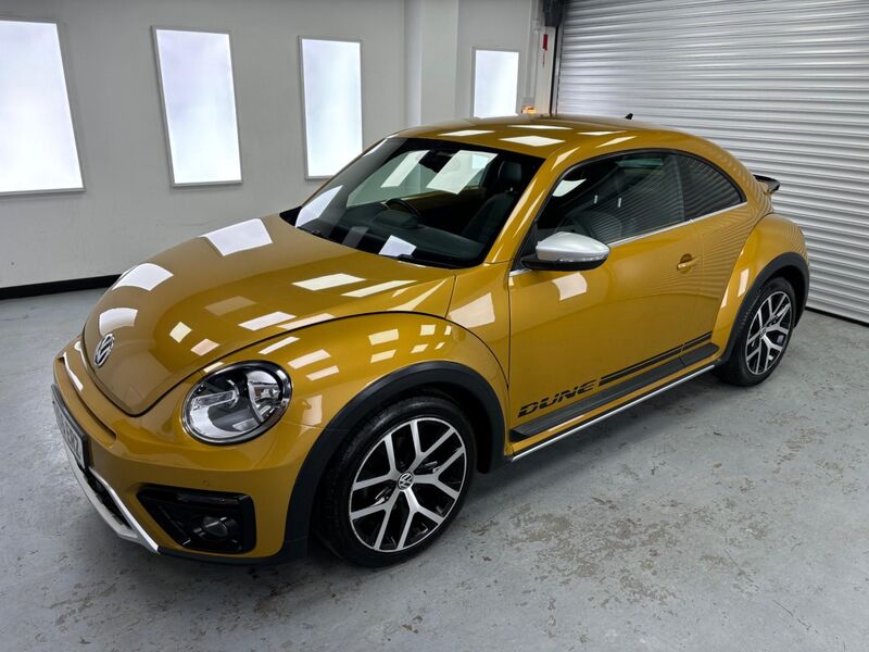 VOLKSWAGEN BEETLE
