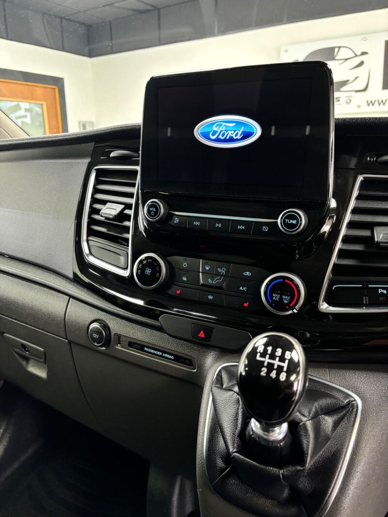 FORD TRANSIT CUSTOM