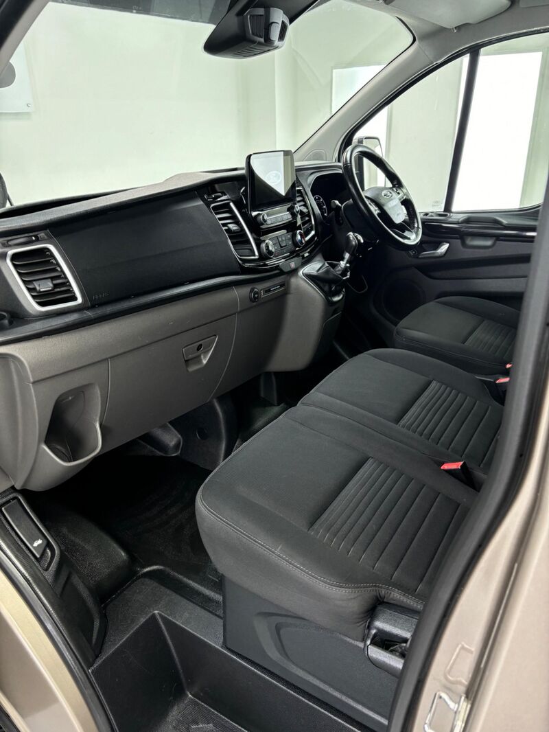 FORD TRANSIT CUSTOM