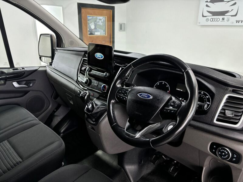 FORD TRANSIT CUSTOM