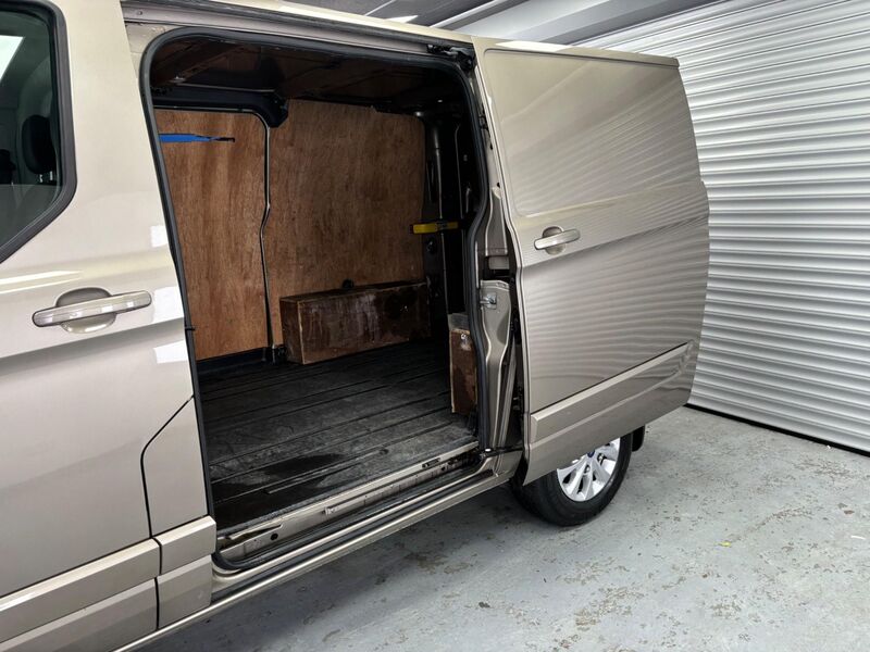 FORD TRANSIT CUSTOM