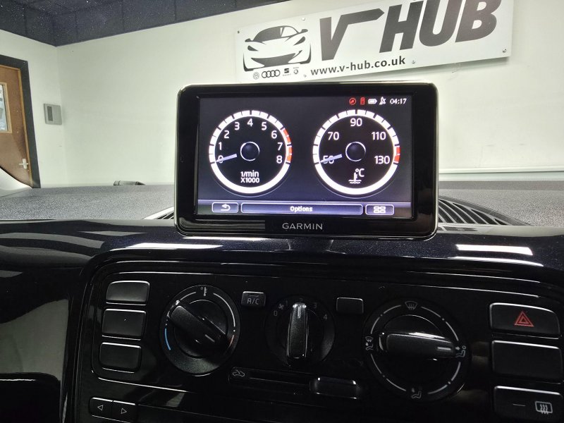 VOLKSWAGEN UP