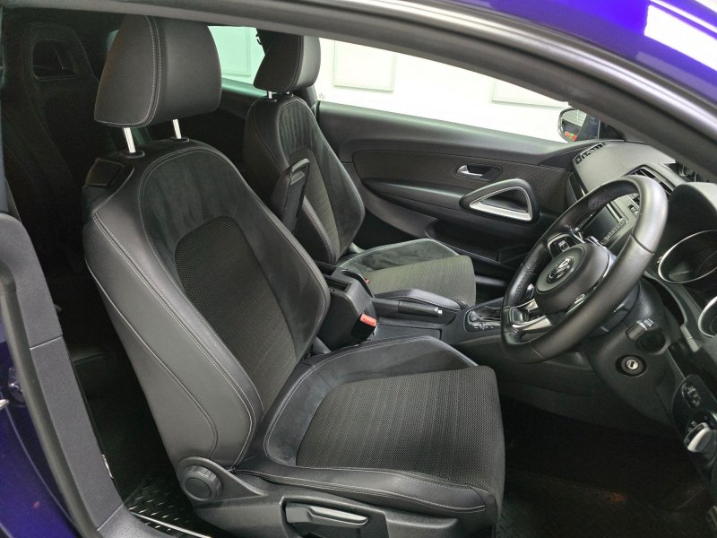 VOLKSWAGEN SCIROCCO